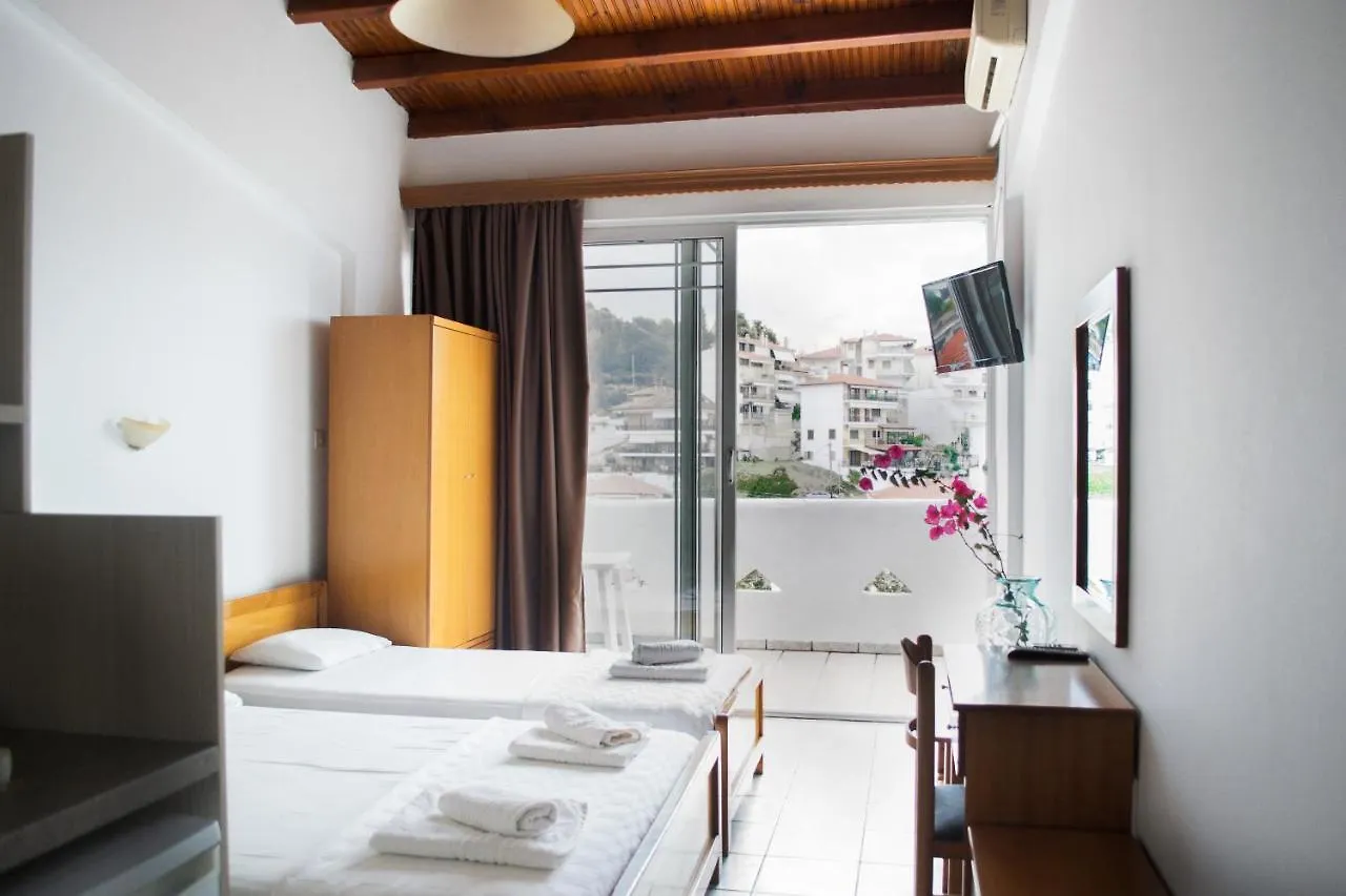 Hotel Clio Neos Marmaras
